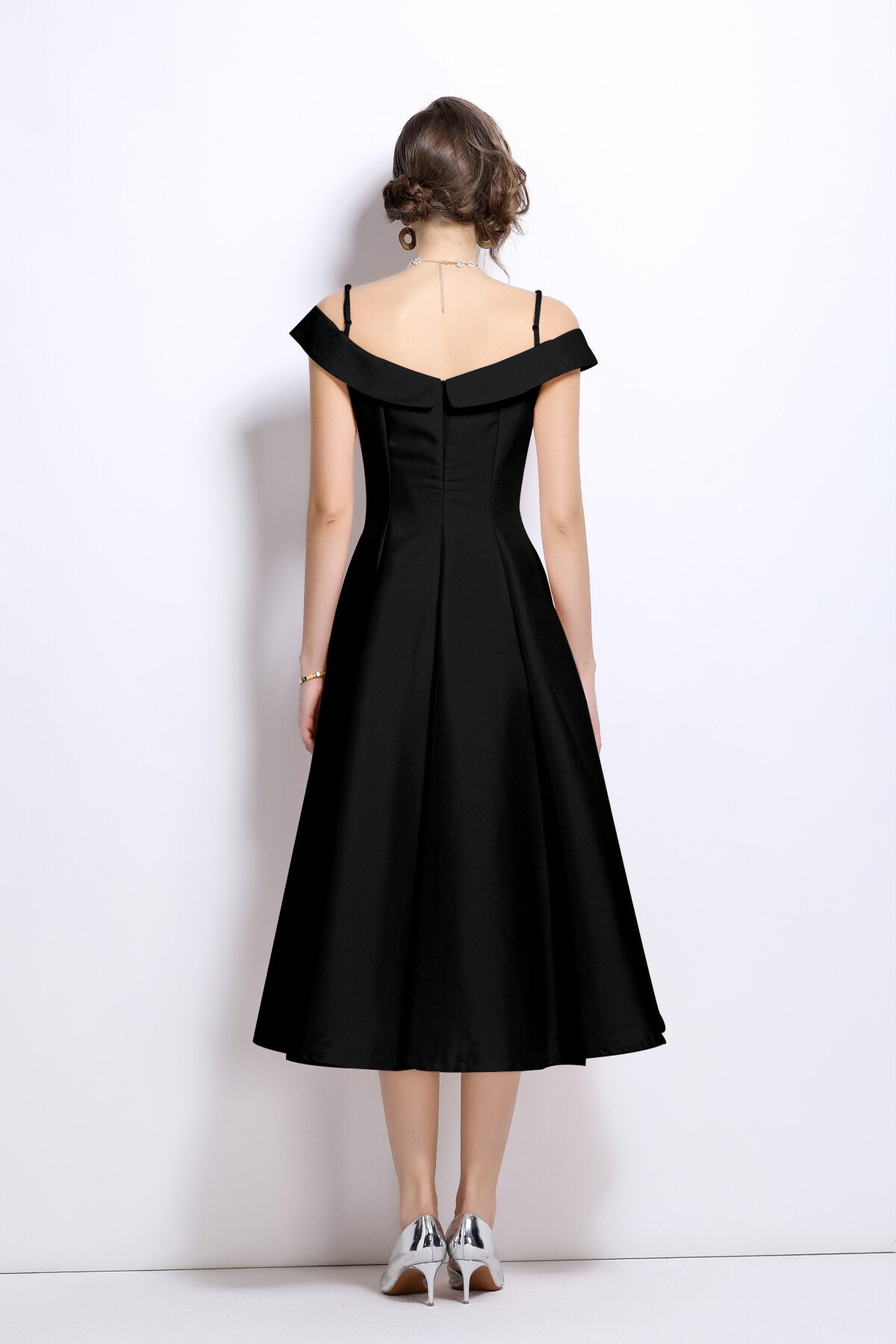 Off Shoulder Sweetheart Neckline Calf Length Dress-3