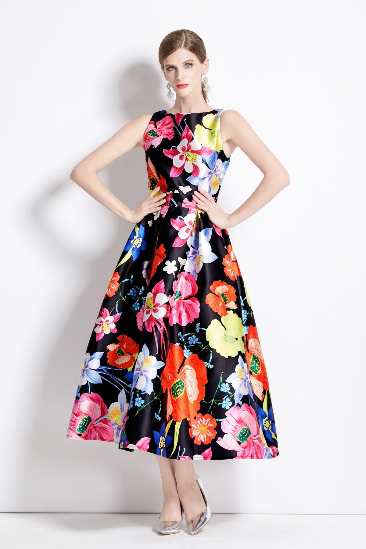 Vibrant Abstract Fitted Waist A Line Dress-4